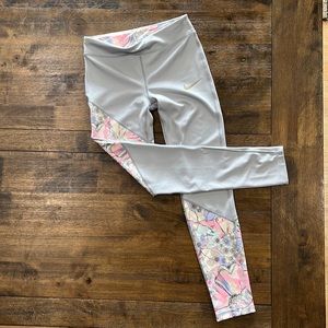 Girls Nike Leggings